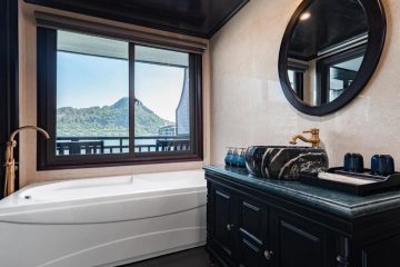 Rita Premium Cruise 5 Star Ha Long – Lan Ha Bay 2D1N4